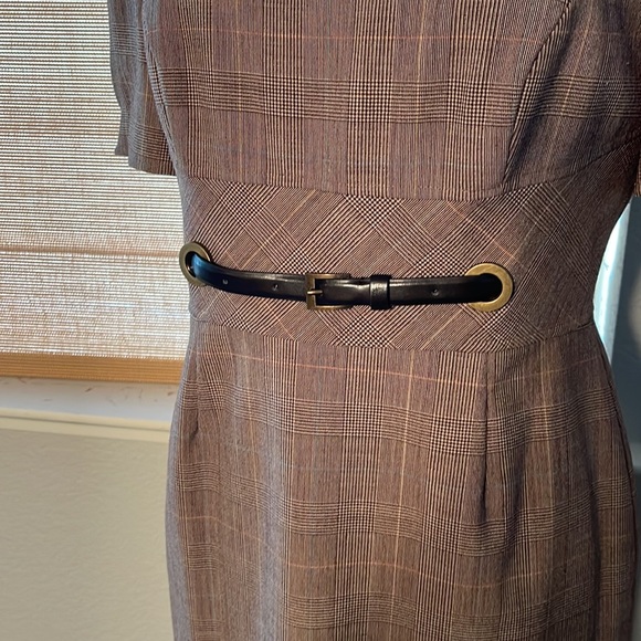 EUC beautiful, fully lined dress. - Picture 3 of 11